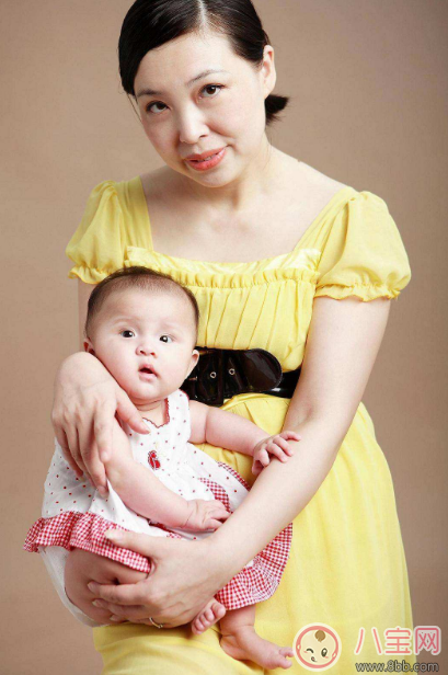 高齡產(chǎn)婦生孩子會遇見這樣一些危險 懷孕年紀(jì)大危害 高齡產(chǎn)婦生孩子會遇見這樣一些危險 懷孕年紀(jì)大危害