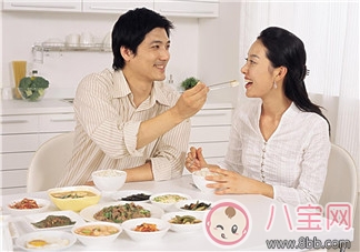 胎兒的性別跟媽媽的健康狀態(tài)有關(guān)