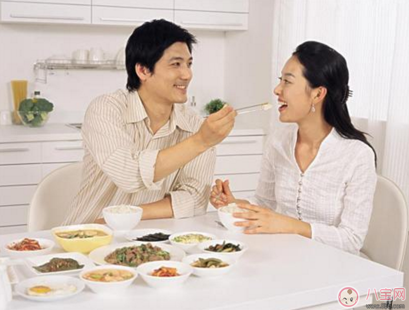 孕期補(bǔ)充營(yíng)養(yǎng)居然這么做 亂吃反而還會(huì)吃出病來