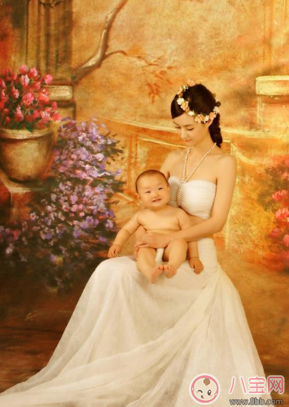 媽媽近視孩子也近視 注意這些問題讓孩子遠(yuǎn)離近視 媽媽近視孩子也近視 注意這些問題讓孩子遠(yuǎn)離近視