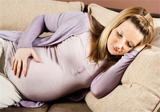 睡覺的時候也小心 準媽媽睡覺知識