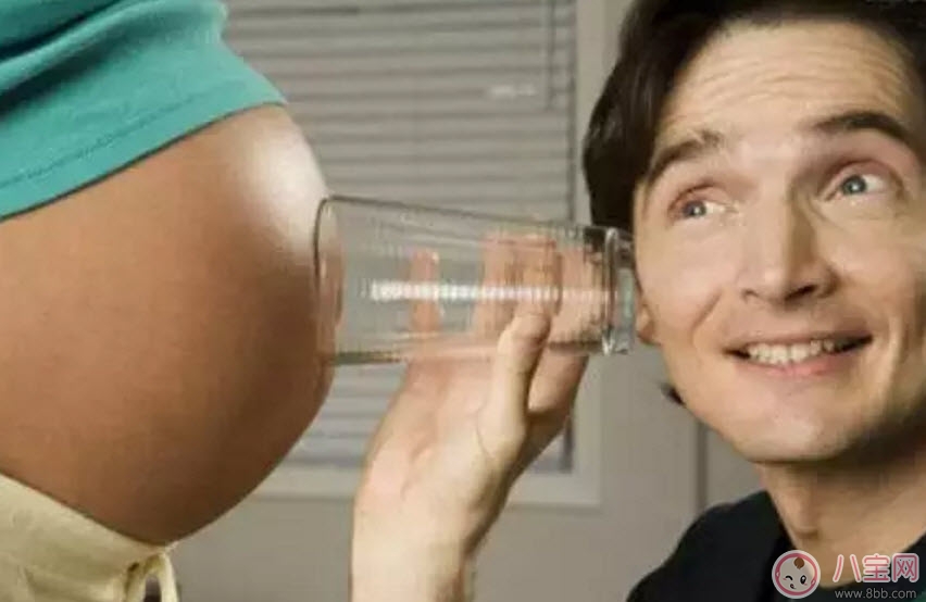 胎兒為什么會打嗝 胎兒打嗝是因?yàn)樵袐D吃太飽嗎 胎兒為什么會打嗝 胎兒打嗝是因?yàn)樵袐D吃太飽嗎