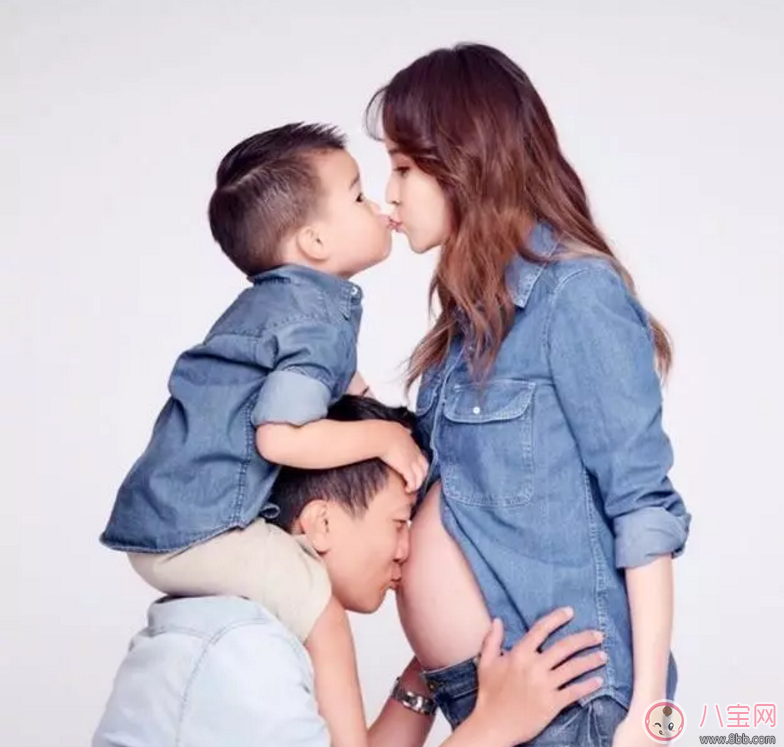 侯佩岑將再度經(jīng)歷產(chǎn)后疼痛！剖or順哪個(gè)更痛？