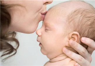 孕婦燒心是寶寶長(zhǎng)頭發(fā)嗎 孕婦燒心吃什么好