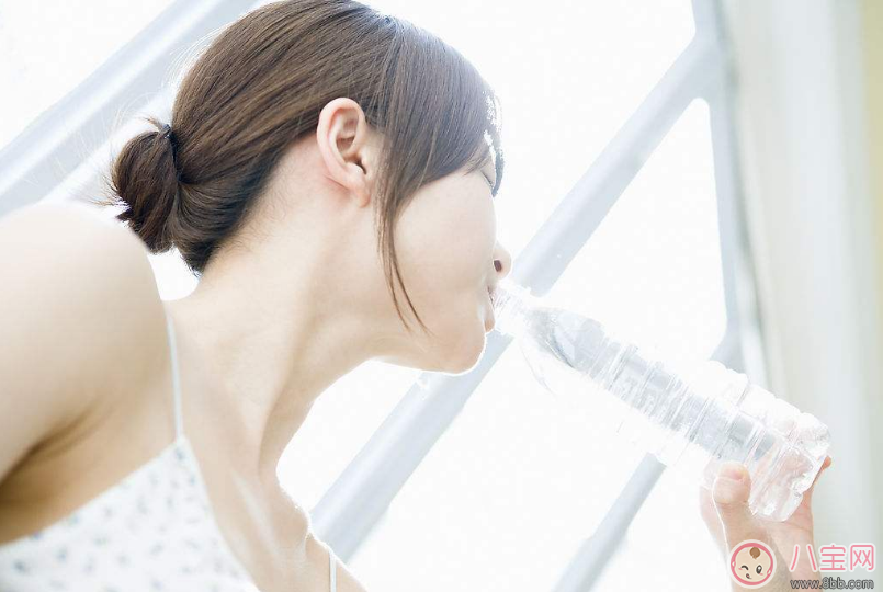 懷孕憋尿后果很?chē)?yán)重 千萬(wàn)別憋著不上
