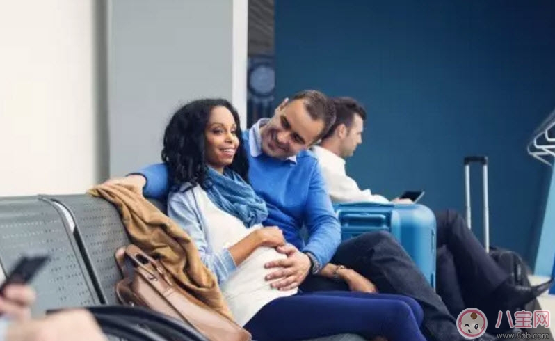 孕婦懷孕多少周不能坐飛機 孕婦坐飛機安檢輻射有影響嗎。