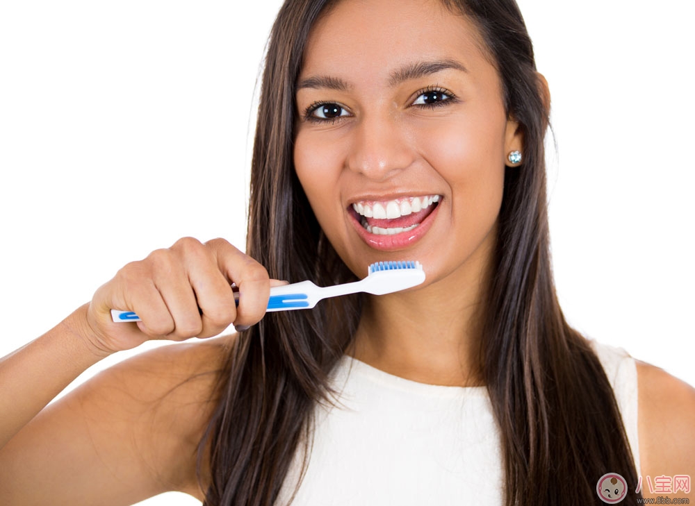 孕期牙齦出血要注意 有可能導(dǎo)致流產(chǎn)