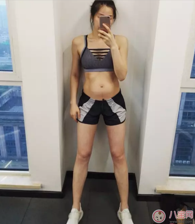 懷孕了還能健身嗎 她懷孕7個(gè)月仍有馬甲線