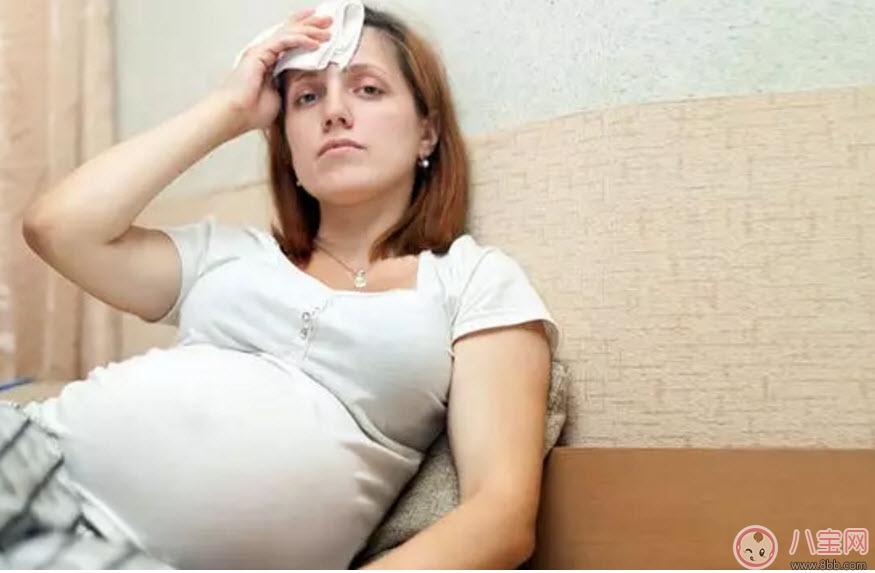 2017三伏天孕婦怕熱 應(yīng)該吹空天還是吹電扇