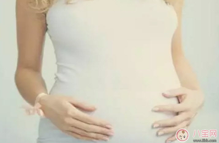 孕晚期胎動和宮縮的區(qū)別 孕晚期胎動和宮縮的區(qū)別方法