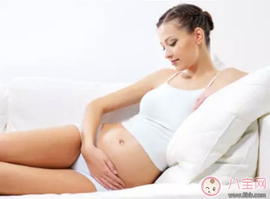 孕婦懷孕四個(gè)月中暑怎么辦 孕婦中暑對(duì)胎兒的影響有多大 孕婦懷孕四個(gè)月中暑怎么辦 孕婦中暑對(duì)胎兒的影響有多大