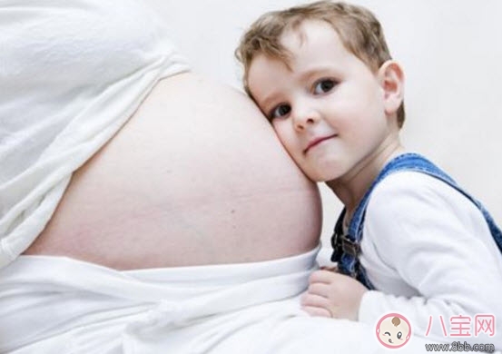 胎動(dòng)的感覺有哪幾種，各種胎動(dòng)代表什么意思(寶寶在說(shuō)話)