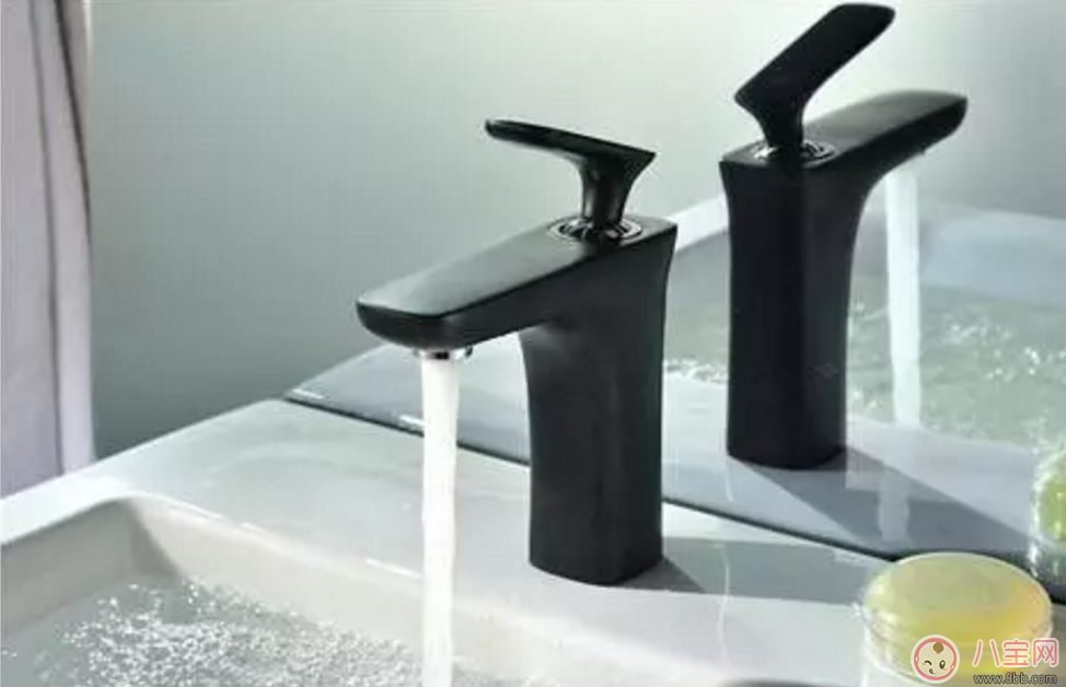 產后排尿難的原因  如何促進排尿