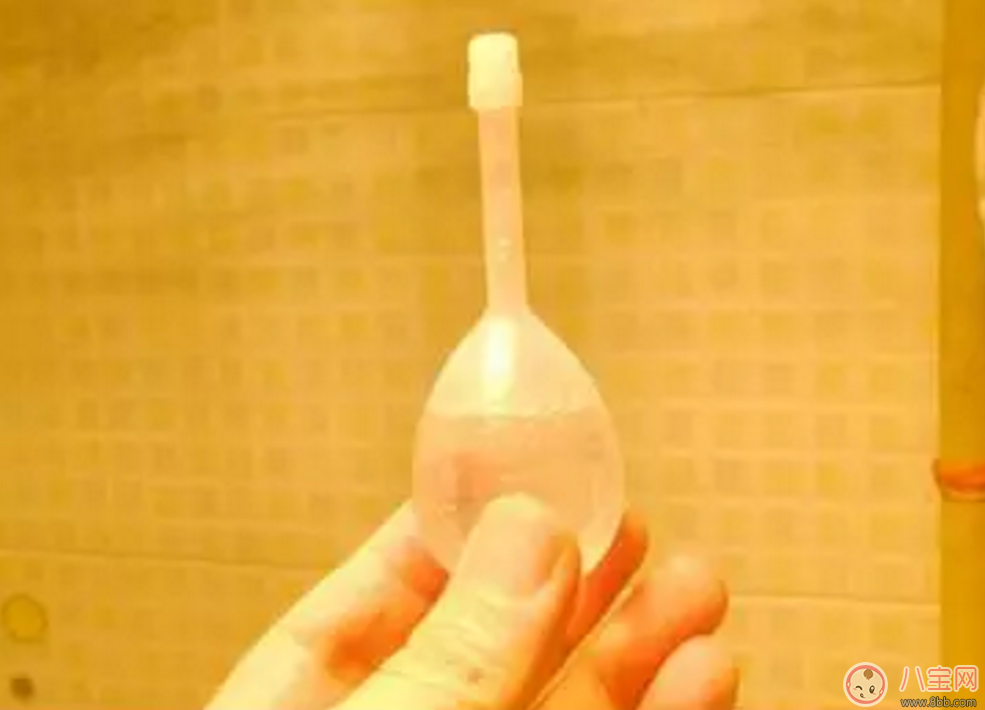 產后排尿難的原因  如何促進排尿