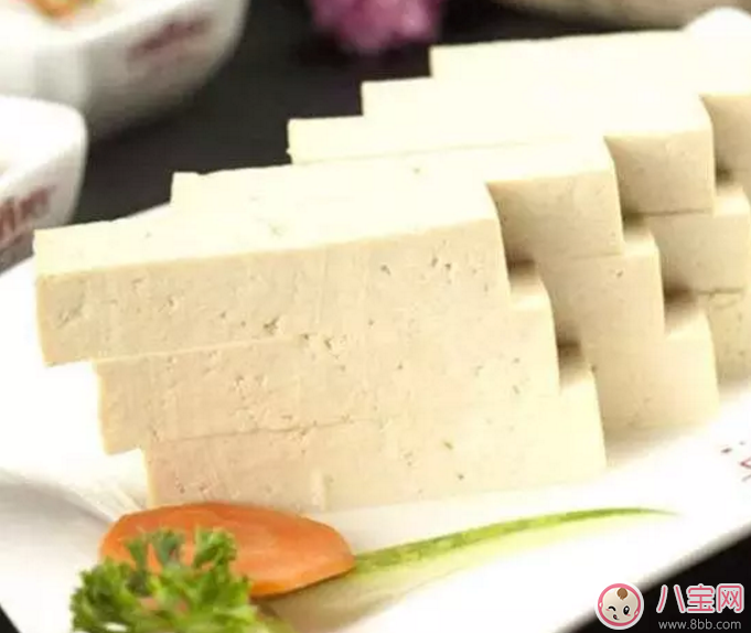 哺乳期喝杏仁奶好處多 美容養(yǎng)顏還補鈣 哺乳期喝杏仁奶好處多 美容養(yǎng)顏還補鈣