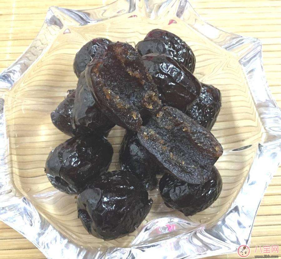 女性適合的中藥零食吃法有講究  食用有哪些注意事項