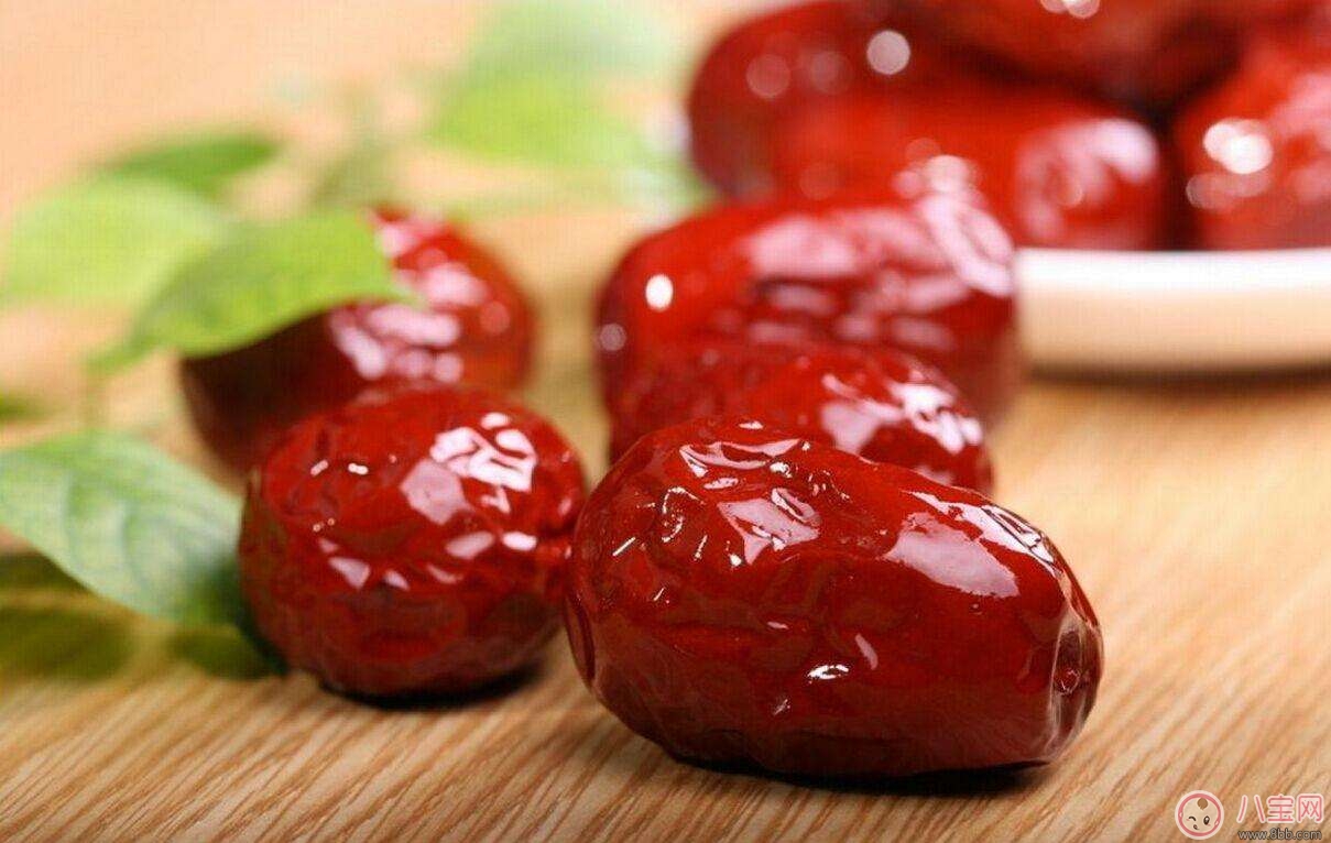 女性適合的中藥零食吃法有講究  食用有哪些注意事項