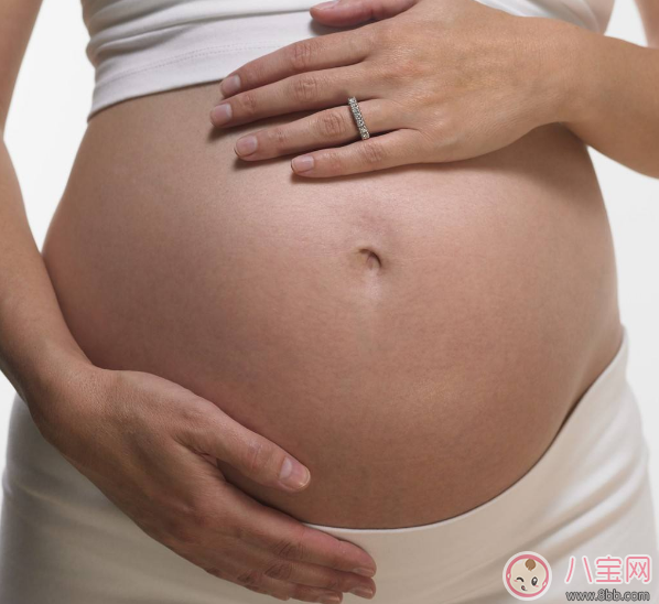 懷孕后內(nèi)褲潮濕 私處護(hù)理別大意