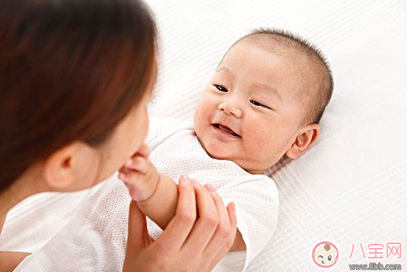 胸小就一定奶水不足嗎 奶水不足的標(biāo)準(zhǔn)是什么