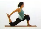 開肩開背瘦大腿 孕后減肥瑜伽來(lái)塑性