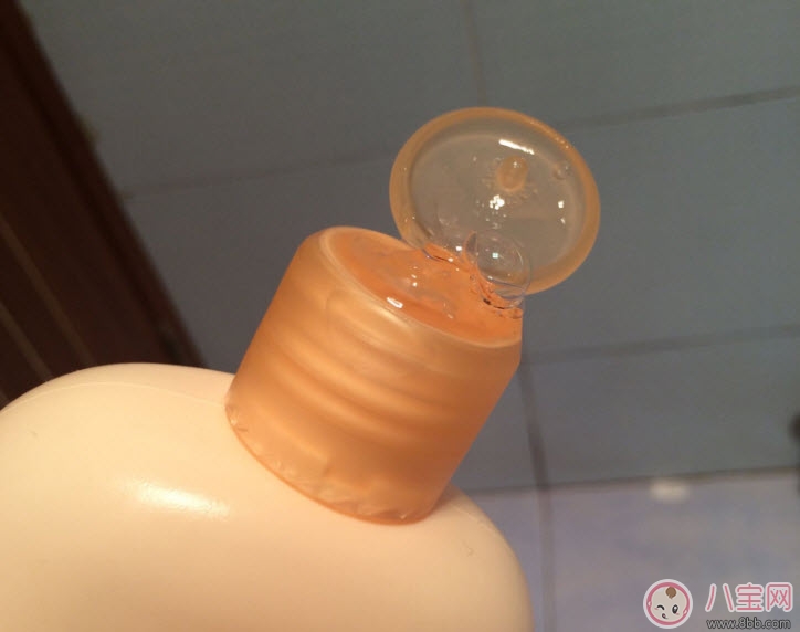 強(qiáng)生嬰兒香桃沐浴露味道怎么樣 強(qiáng)生嬰兒香桃沐浴露寶寶使用測評