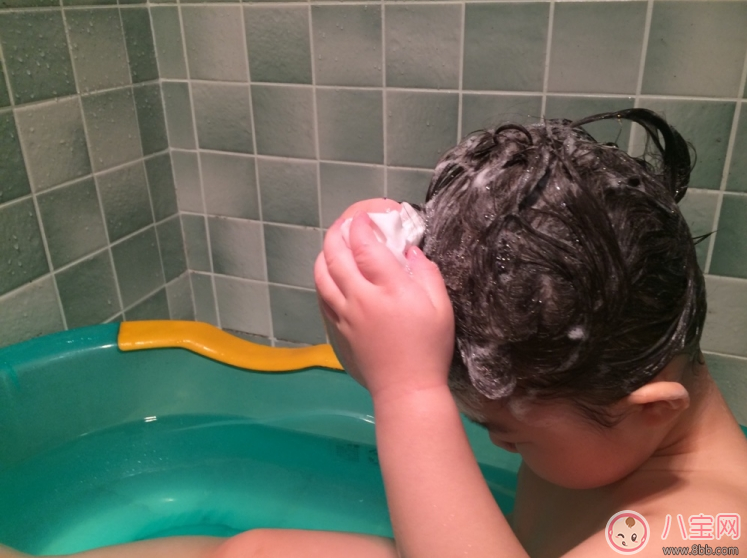 寶寶專用洗發(fā)水沐浴二合一推薦 米菲嬰童二合一洗發(fā)水沐浴露測評