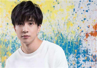 人生巔峰的薛之謙為什么把所有的一往情深都給了同一個(gè)人？