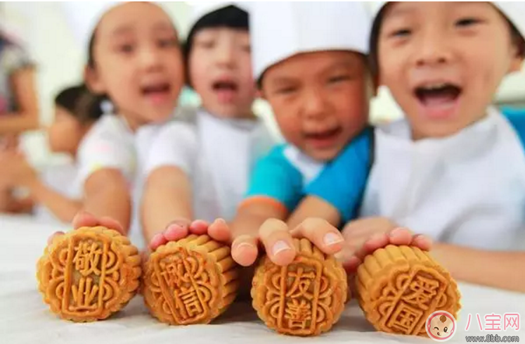 中秋節(jié)多大寶寶可以吃月餅 寶寶吃月餅禁忌
