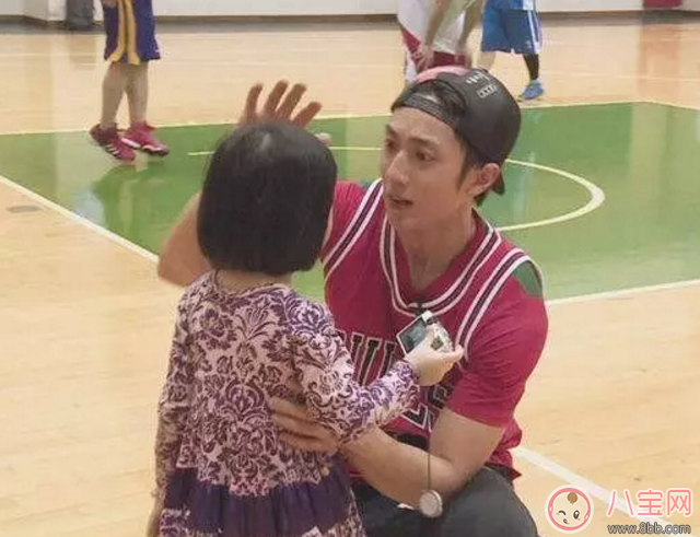 吳尊有孩子成了好爸爸，周渝民有孩子學(xué)會(huì)了顧家