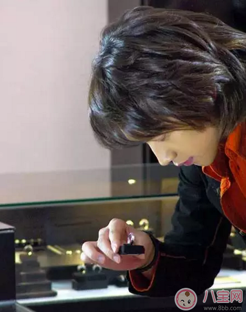 Rain十月就要當(dāng)爸爸啦！Rain將變身成“女兒奴”？