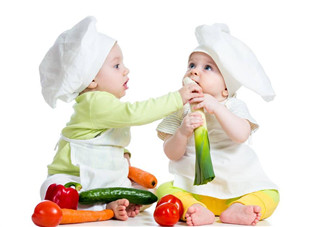 年輕10歲和長(zhǎng)高10厘米你會(huì)選哪個(gè)？何老師這個(gè)回答太機(jī)智！