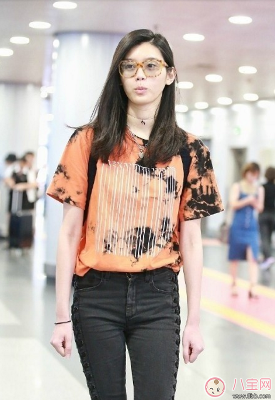 奚夢(mèng)瑤素顏照 奚夢(mèng)瑤真的能趕超劉雯成為超模嗎？