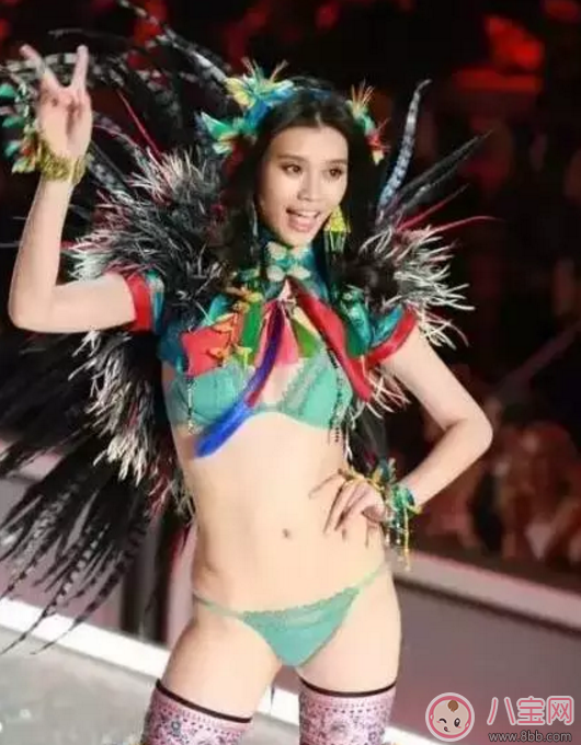 奚夢(mèng)瑤素顏照 奚夢(mèng)瑤真的能趕超劉雯成為超模嗎？