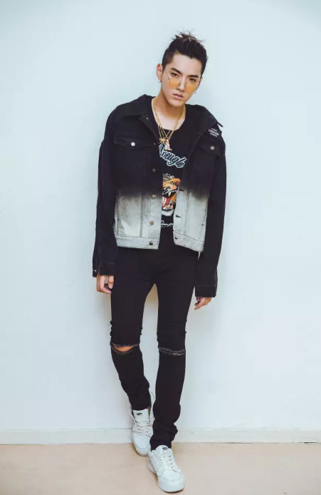 吳亦凡菠蘿頭高清圖 菠蘿頭雷人嗎？