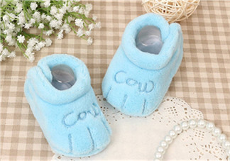 寶寶學(xué)步鞋如何選擇 選擇寶寶學(xué)步鞋注意事項