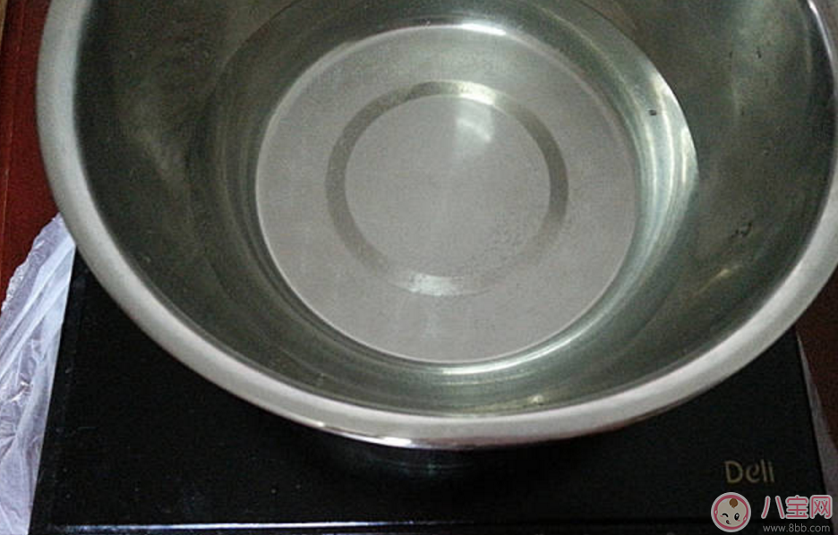 秋燥降火自制椰汁木瓜西米露 媽媽寶寶都愛(ài)吃！