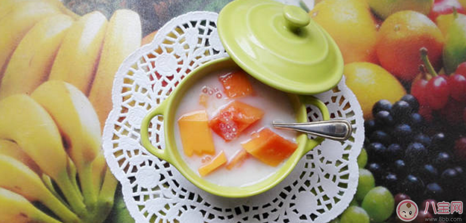 秋燥降火自制椰汁木瓜西米露 媽媽寶寶都愛(ài)吃！