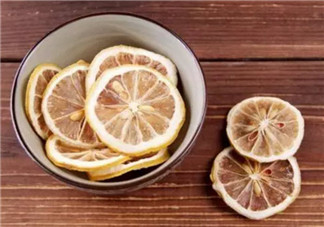 孕婦吃檸檬的好處有哪些 孕婦鮮檸檬和干檸檬哪個泡水好