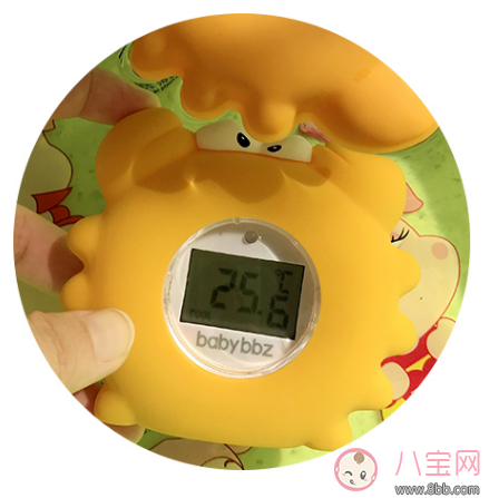 秋季寶寶水溫計(jì)哪款好 棒棒豬小水溫計(jì)測(cè)評(píng)