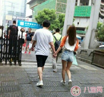 王思聰現(xiàn)任女友米咪曝光 她竟然和景甜演過同一部戲 王思聰現(xiàn)任女友米咪曝光 她竟然和景甜演過同一部戲