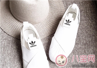 秋季寶寶如何成為潮童 只差一雙小白鞋