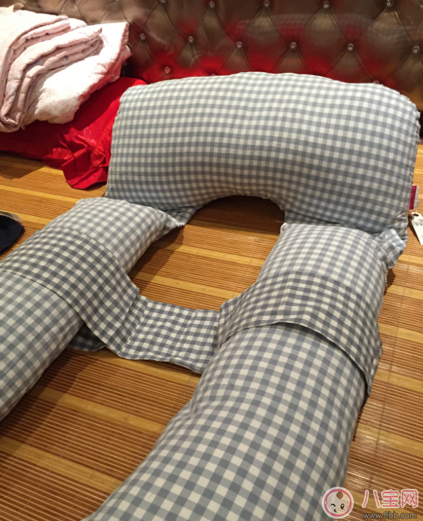 懷孕肚子太大總是睡不好 孕婦護(hù)腰枕頭測(cè)評(píng)