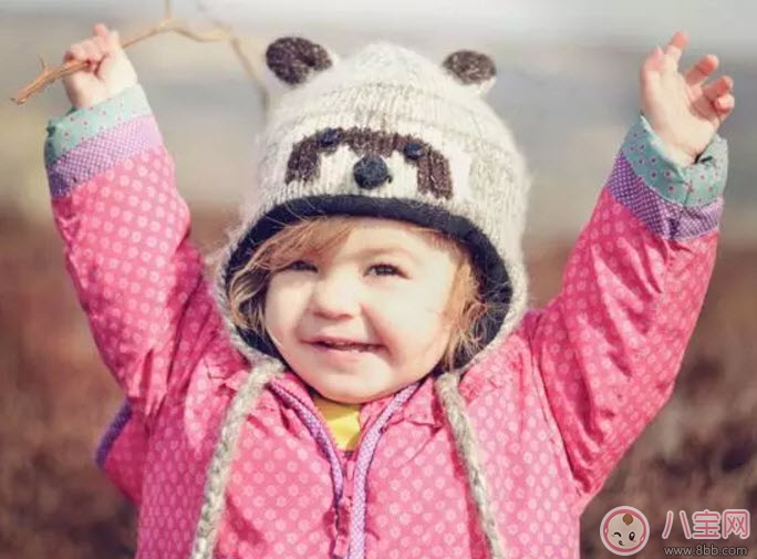寶寶不能著涼的部位有哪些 寶寶秋天穿什么衣服合適
