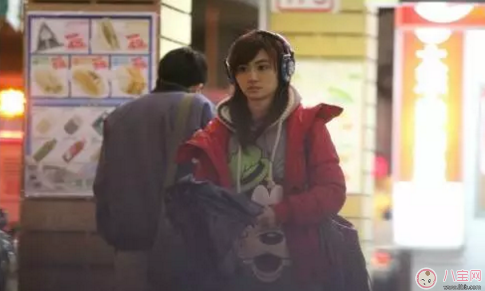 賀軍翔女兒基因強(qiáng)大 賀軍翔老婆是誰