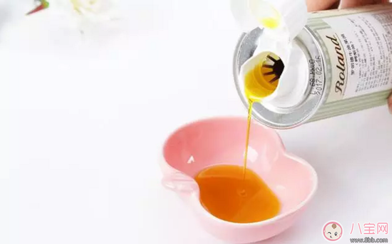 Roland 羅朗德核桃油&牛油果油 寶寶孕媽都愛吃的植物油 Roland 羅朗德核桃油&牛油果油 寶寶孕媽都愛吃的植物油