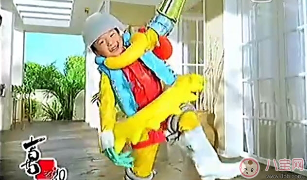 拿著你的喜之郎當(dāng)太空人表情包 借我10塊錢(qián)買(mǎi)喜之郎表情包無(wú)水印圖片