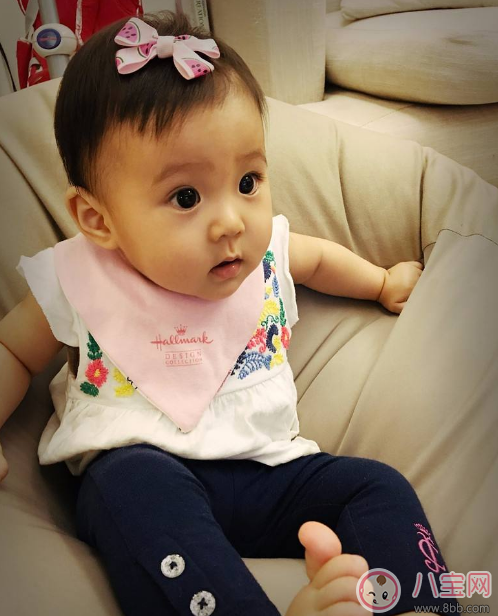 陳冠?，F(xiàn)身日本變曬娃狂魔 給孩子拍照怎么拍好