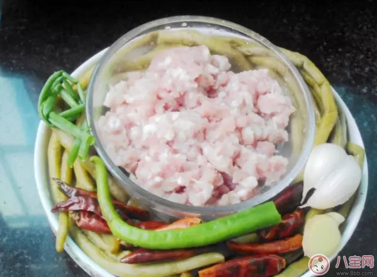 孕婦可以吃酸豆角嗎 孕婦能吃的酸豆角應(yīng)該怎么做 孕婦可以吃酸豆角嗎 孕婦能吃的酸豆角應(yīng)該怎么做