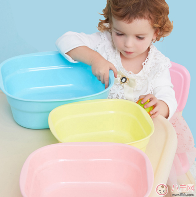 小孩生下來后都要買哪些東西 產(chǎn)后嬰兒用品盤點