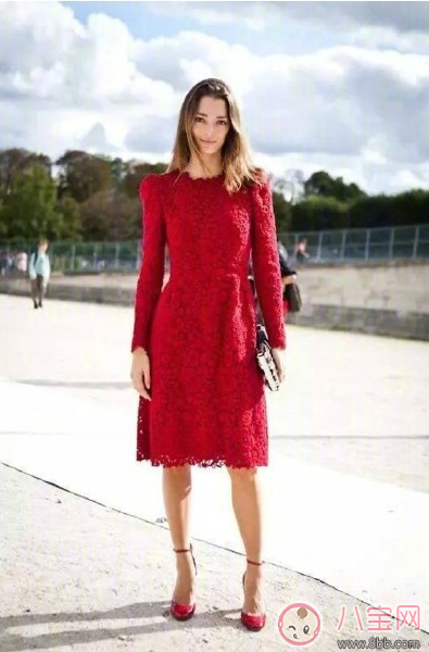 2017秋冬流行色美到?jīng)]朋友 怎么穿衣搭配才是重點